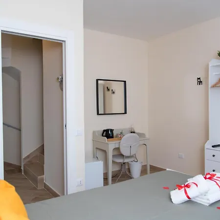 Casa Bohemia * サルノ